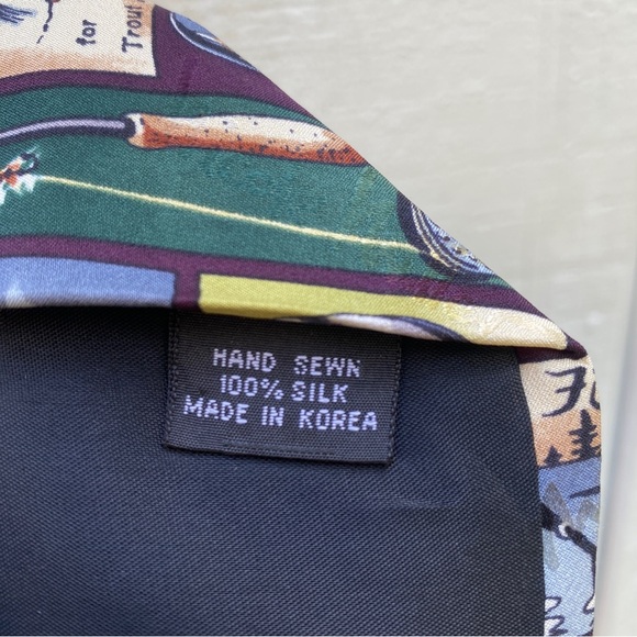 Nicole Miller Vintage 1997 Silk Tie Fishing Fisherman Theme - Picture 5 of 6